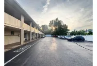 Motel 6 Old Saybrook, CT - 주차장