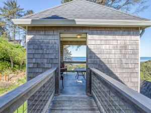 The Anchor House - Neskowin