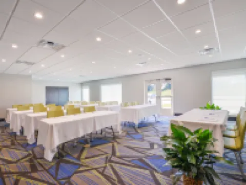 Holiday Inn Express DONALDSONVILLE by IHG Hotels in Donaldsonville