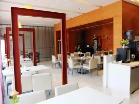 Yongle Star Hotel (Shiyan Fang County)