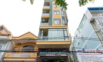 Ninh Giang Hotel