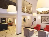 Hôtel Diana Dauphine Hotels near Place d'Austerlitz