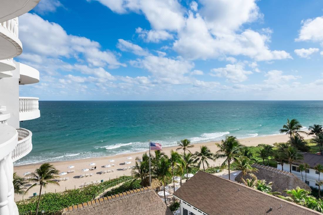 Beachcomber Resort & Club-Pompano Beach Updated 2022 Room Price-Reviews &  Deals | Trip.com