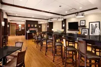 Hampton Inn Limerick-Philadelphia Area - parking