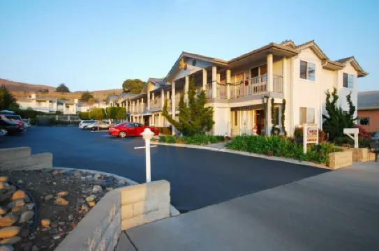 Cayucos Beach Inn