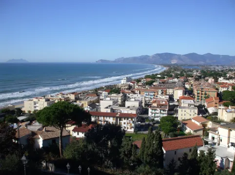 Villa Lina for 7 Persons Near the Beach