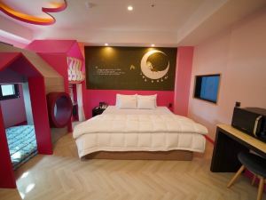 Kids Stay Hotel in Bugok