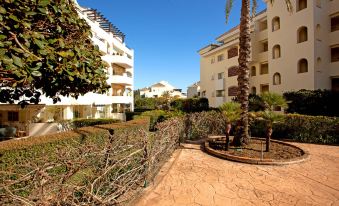 Luxury Beach Apartment Elviria, Marbella