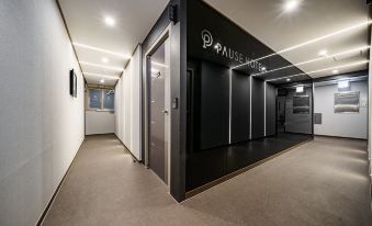 Geojedo Jangseungpo Hotel Pause