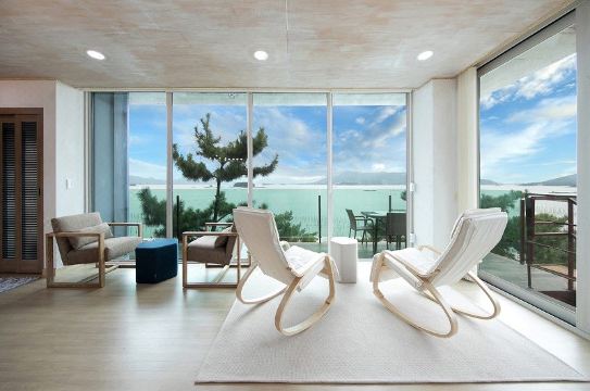 사천 바움하우스풀빌라의 모습