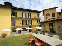 Grigio Hotels in Germignaga