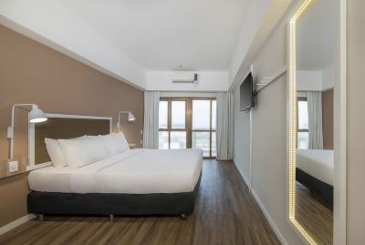 Luxury Double Room with Partial Sea View