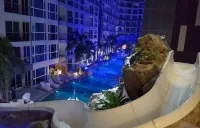 Azure Hotel Pattaya - romantici