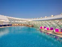 W Abu Dhabi - Yas Island โรงแรมใกล้ยาส บีช