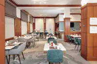 Hilton Garden Inn Chicago North Shore/Evanston Hotels in Evanston