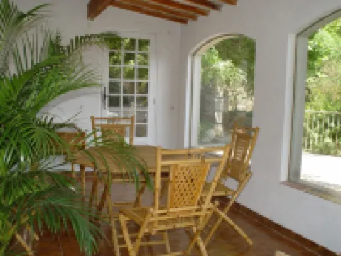 Family Apartment, 2-8 People, in Provence Mas 16th Cent., Pool, Garden, Parking - Homestays