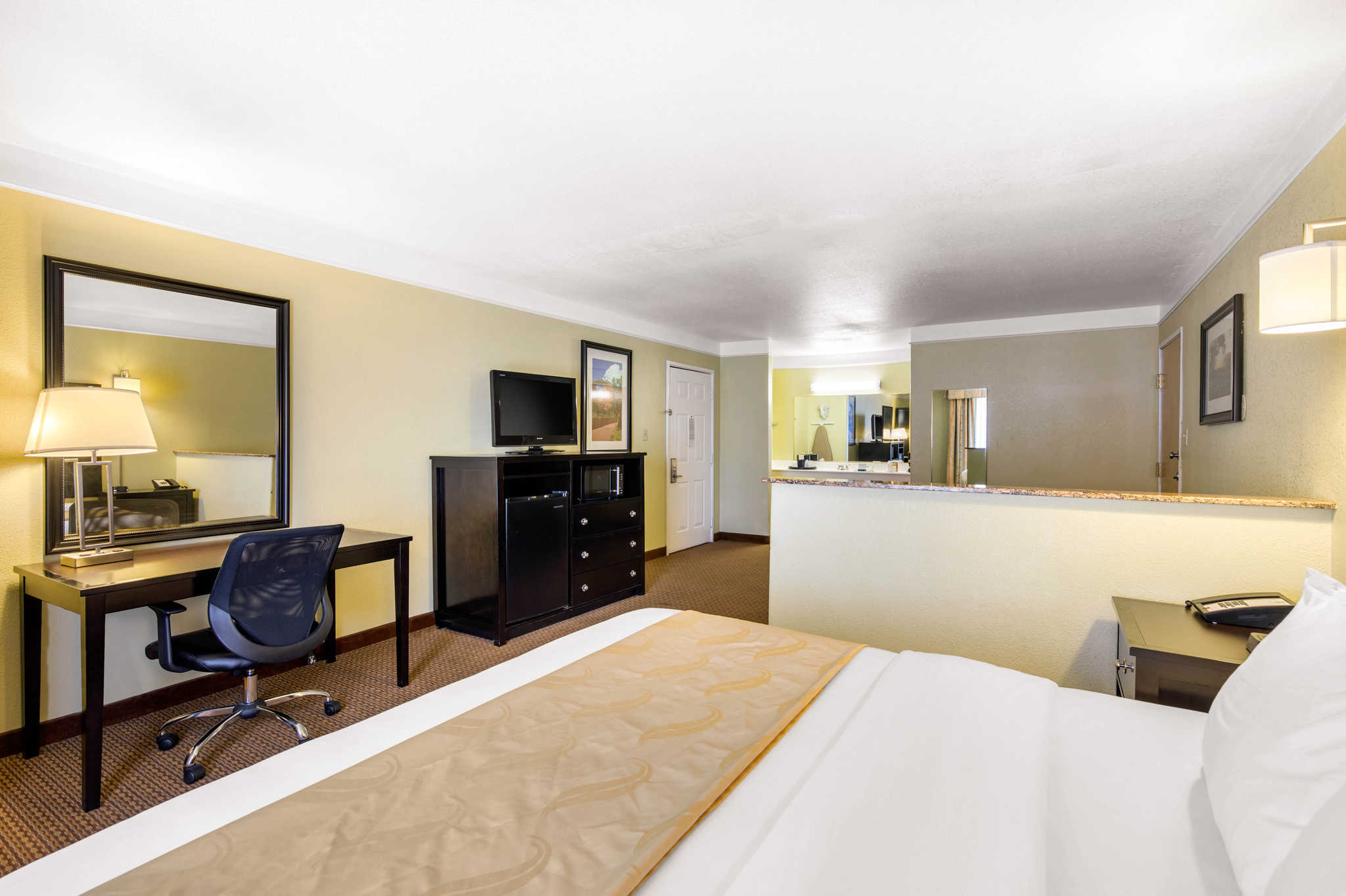 Quality Inn & Suites Gallup I-40 Exit 20