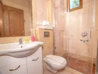 Levantin Inn Room N6 Park View のホテル