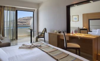 Sentido Lindos Bay