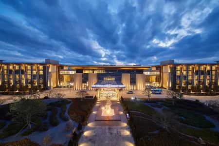 Marriott Jeju Shinhwa World Hotels & Resorts