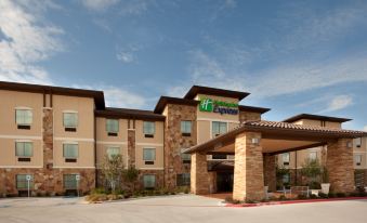 Holiday Inn Express & Suites Marble Falls