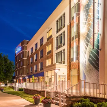 Hotel Indigo COLUMBUS ARCHITECTURAL CENTER by IHG