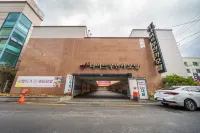 Gumi Wonpyeong-Dong Night Self Check-in Hotel Hotels near Korea National Open University