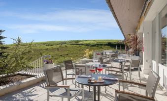 Domaine du Revermont - Logis Hotel