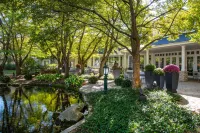 Cherry Valley Hotel