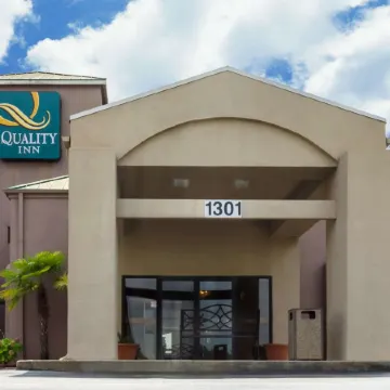 Quality Inn