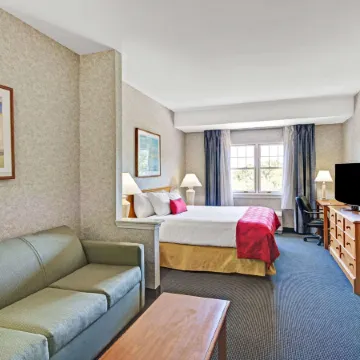 Ramada by Wyndham Saco/Old Orchard Beach Area