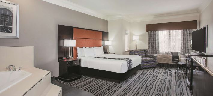 La Quinta Inn & Suites by Wyndham Dublin - Pleasanton Hotels in Alameda County