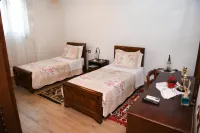 Kaceli Hotel Hotel di Kucove