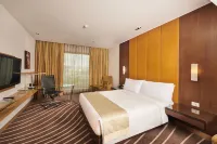 Holiday Inn MUMBAI INTERNATIONAL AIRPORT by IHG