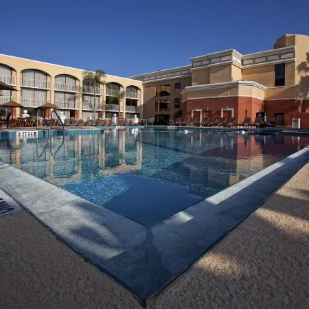 Westgate Towers Resort Отели рядом с достопримечательностью «Селебрейшн»
