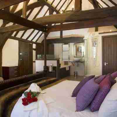 Kings Arms Hotel Rooms