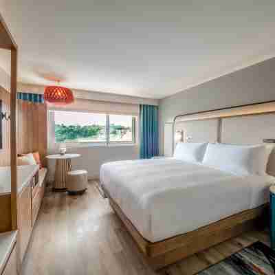 Crowne Plaza Resort Guam Rooms