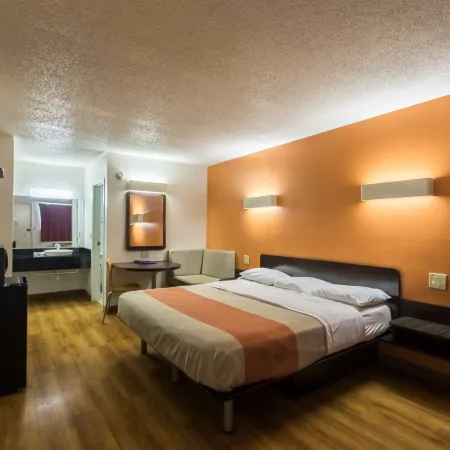 Motel 6 Crawfordsville, IN