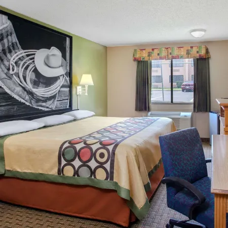 Super 8 by Wyndham Sherman