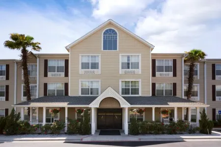 Country Inn & Suites by Radisson, Savannah Midtown, GA