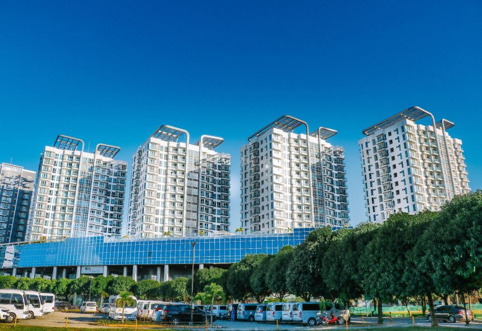 C스위트 앳 8 뉴타운 레지던스 이미지