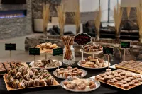 Days Inn by Wyndham Cranbrook Conference Centre