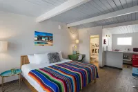 Hotel McCoy - Art, Coffee, Beer, Wine Hotels near Paloma Art Gallery