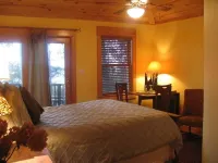 Cypress Moon Inn Hotel di Kitty Hawk