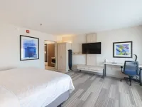 Holiday Inn Express & Suites MARION by IHG Hotels in Marion