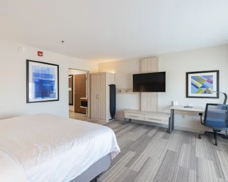 馬裏恩智選假日套房酒店 馬里恩酒店