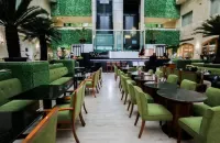 Surabaya Suites Hotel Powered by Archipelago - Baarit