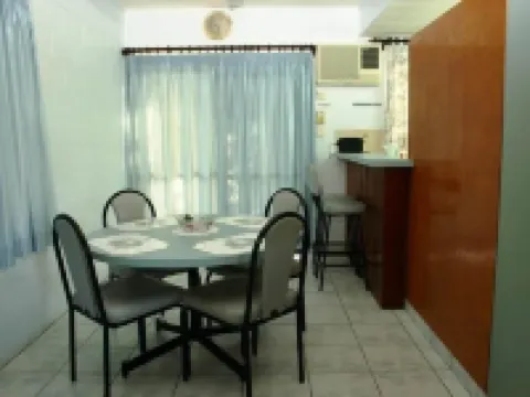 Sky View Units Bowen Hotels in Bowen