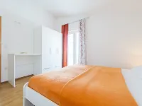 Apartments Nikolina โรงแรมในฮวาร์