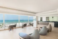 Al Hail Waves Hotel Managed by Centara